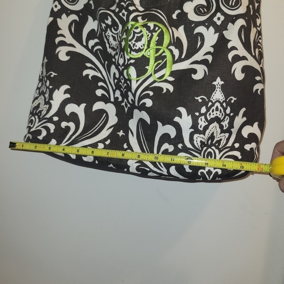 Buckhead Betties brown and white floral tote, with initial B for Beautiful! - Picture 7 of 10